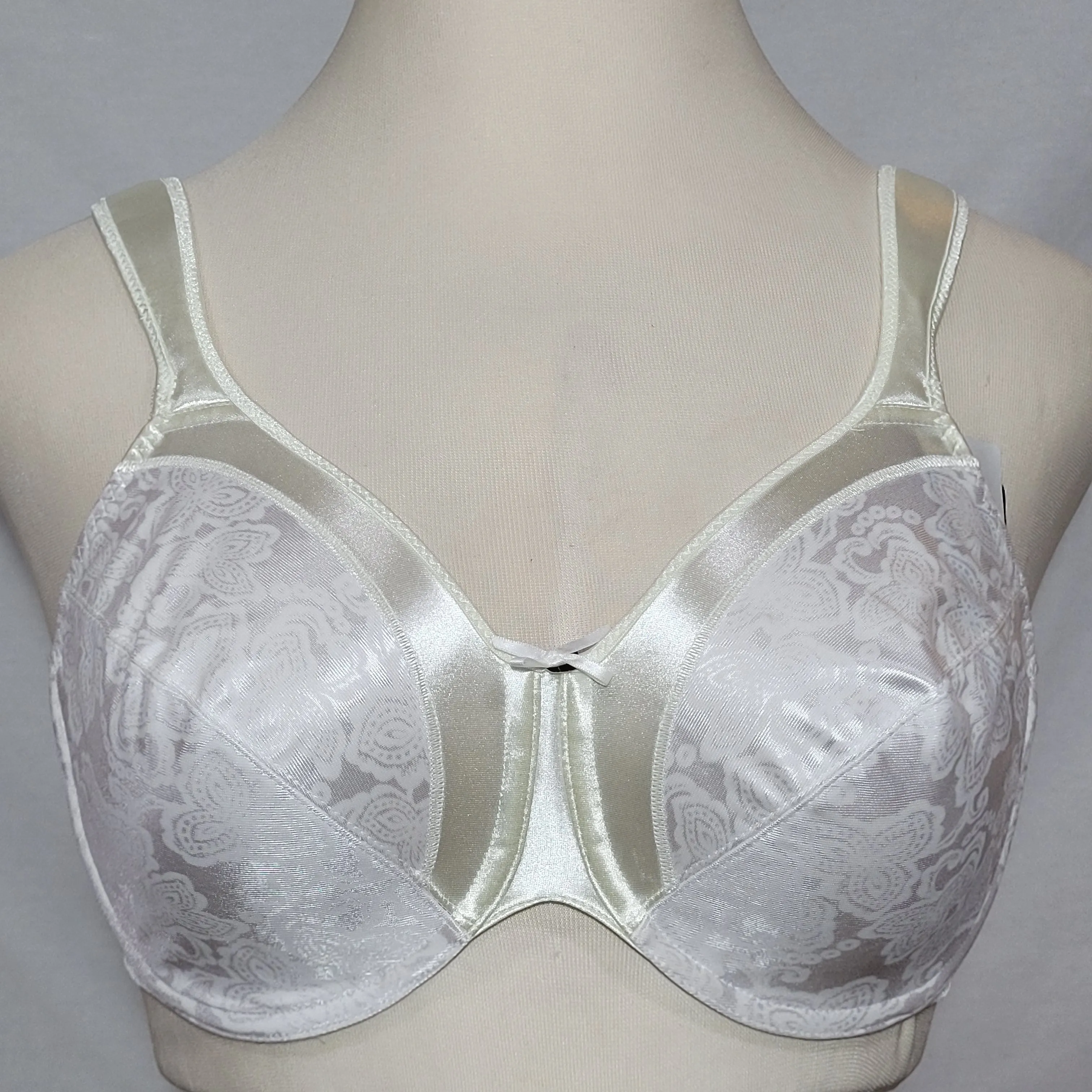 Bali 3562 Satin Tracings Underwire Bra 38C White NEW WITH TAGS