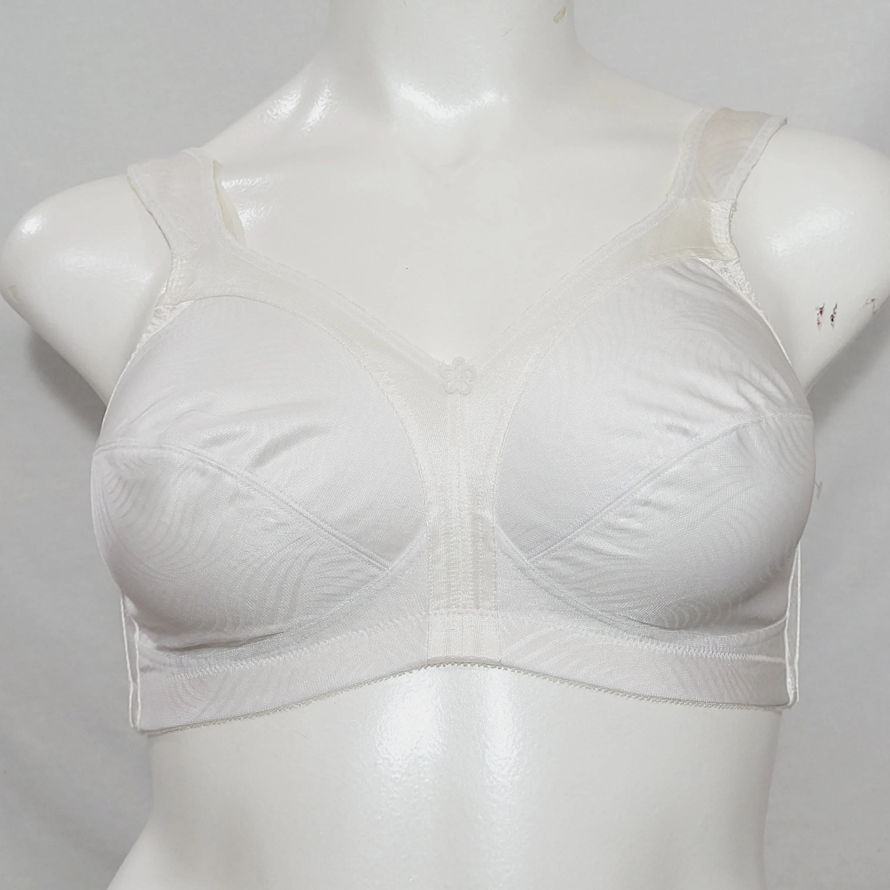 Exquisite Form 2558 Jacquard Satin Divided Cup Wire Free Bra 44B White NWOT