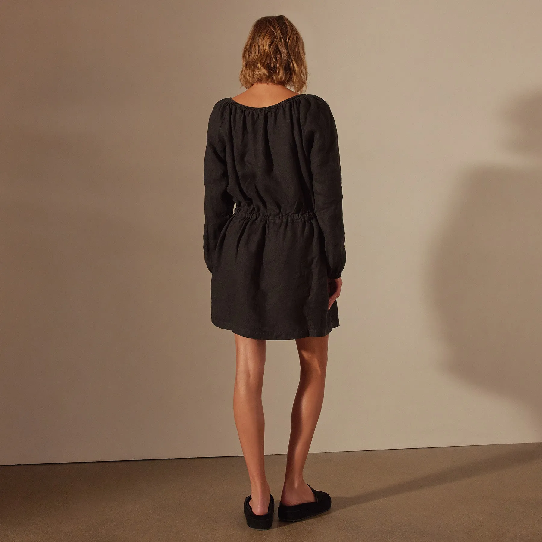 Gathered Linen Dress - Black