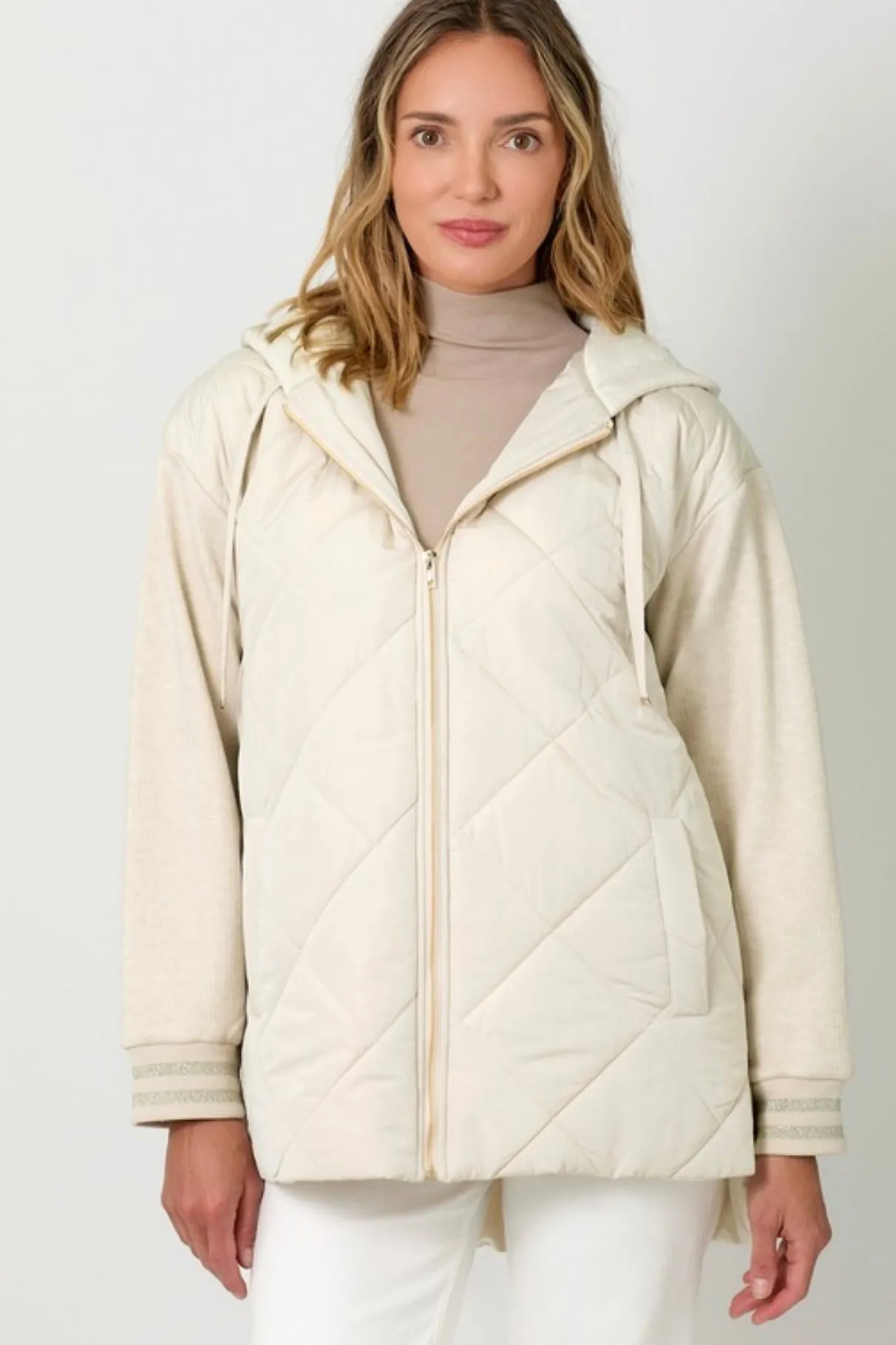 Ivory Mixed Sleeve Puffer Jacket