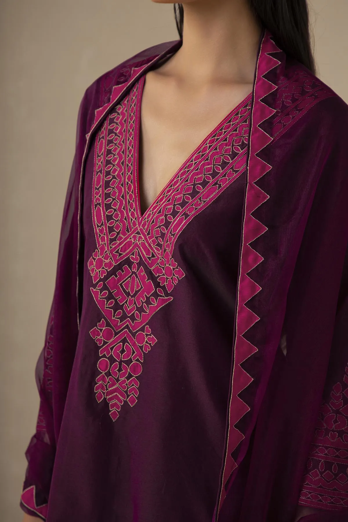 Khwabeeda Kurta Set