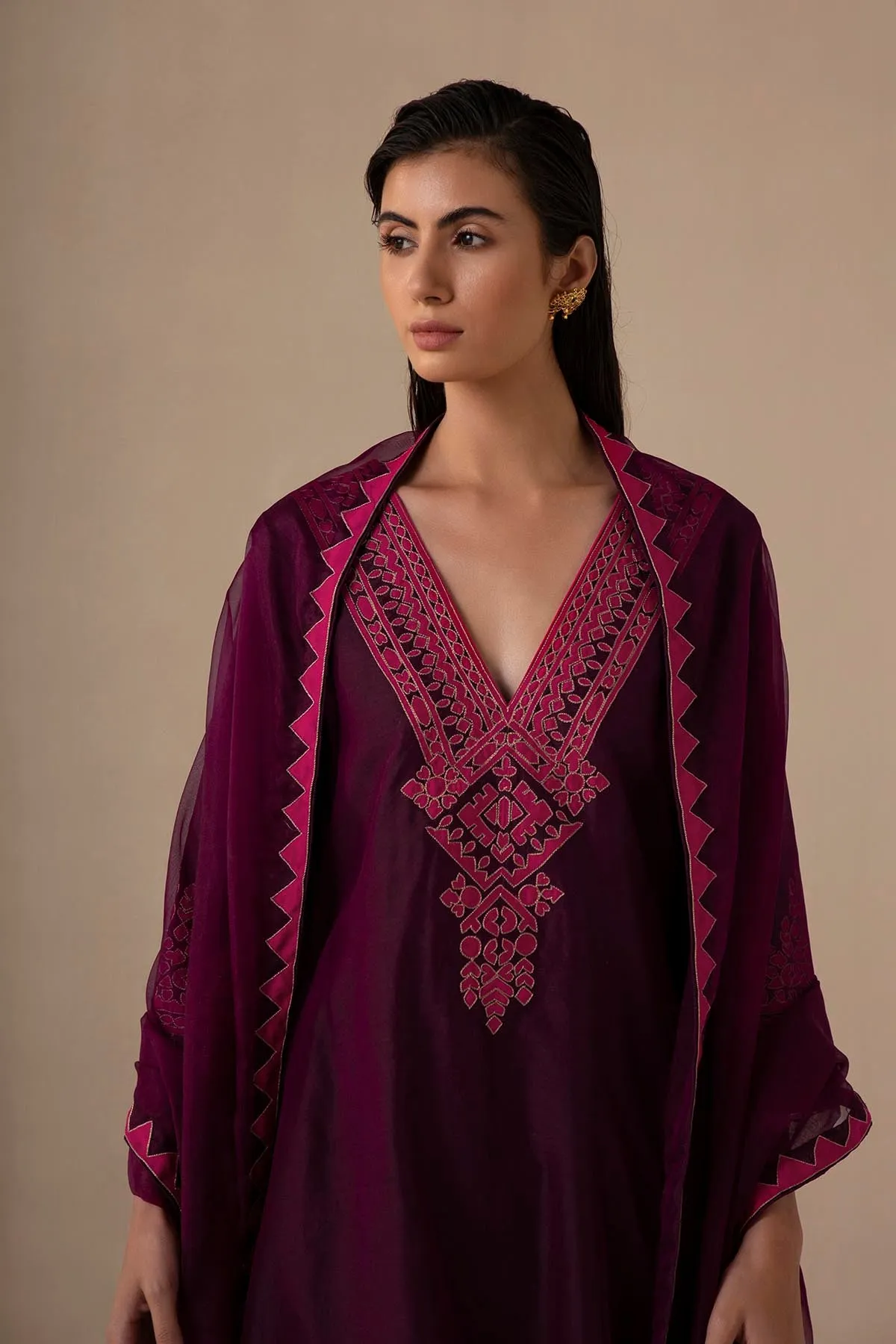 Khwabeeda Kurta Set