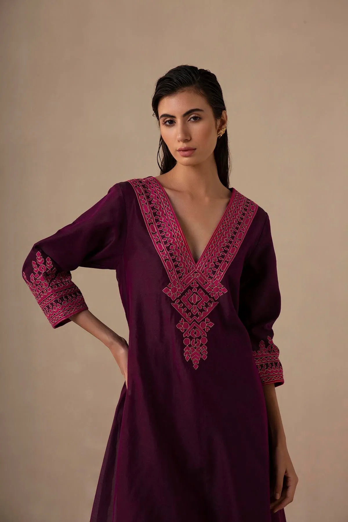 Khwabeeda Kurta Set