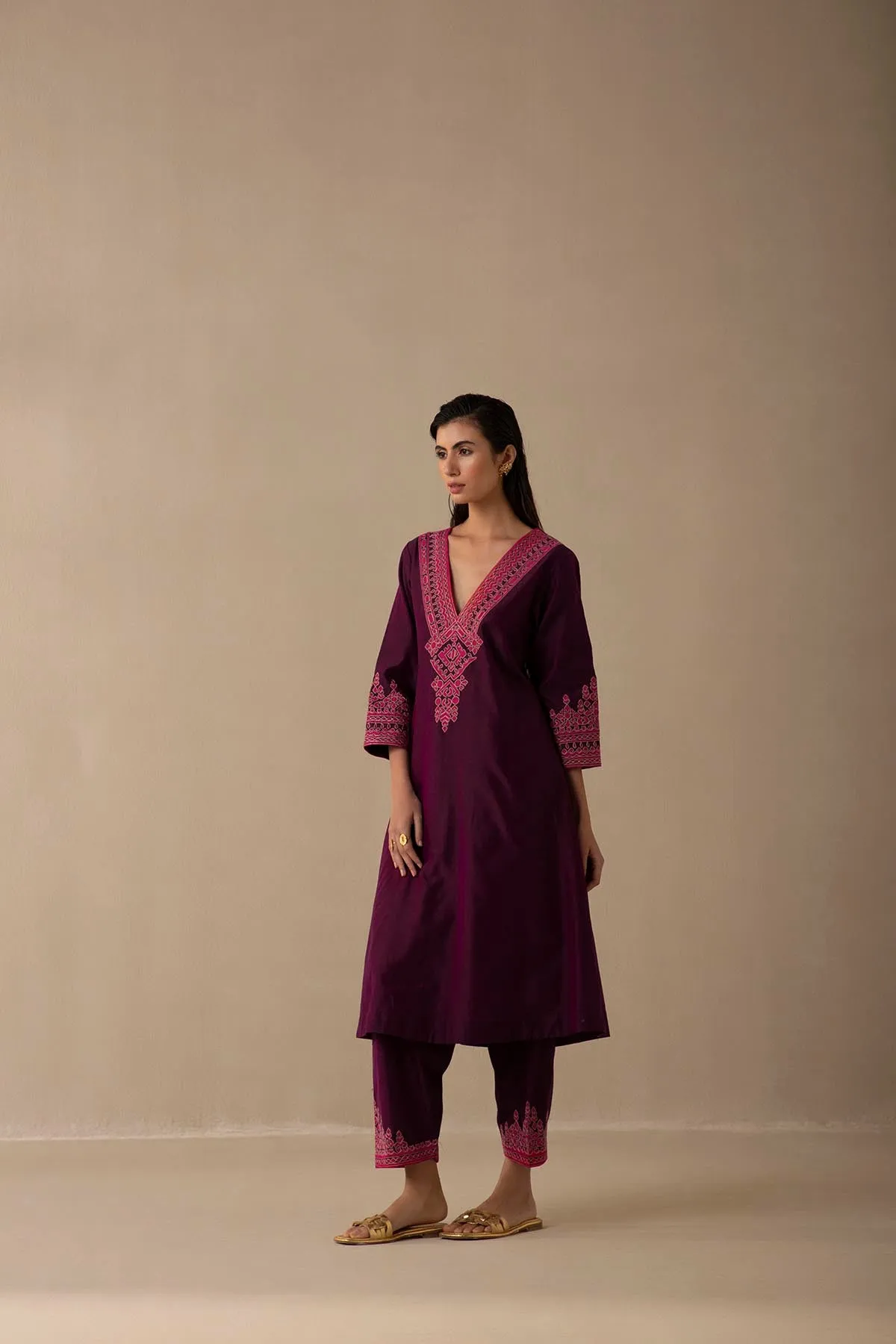 Khwabeeda Kurta Set