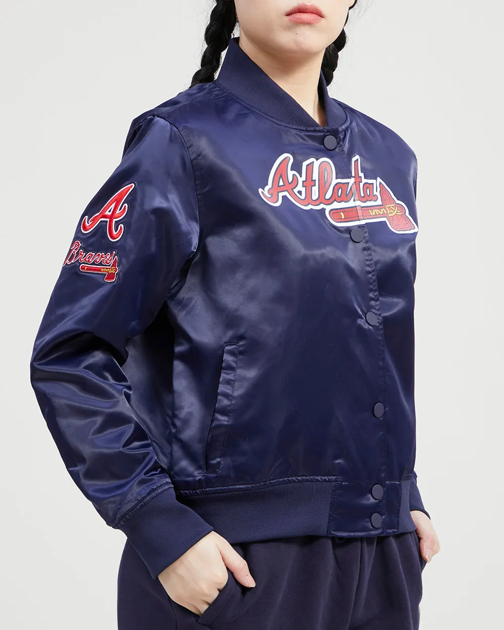 MLB ATLANTA BRAVES CLASSIC WOMEN'S SATIN JACKET (MIDNIGHT NAVY)