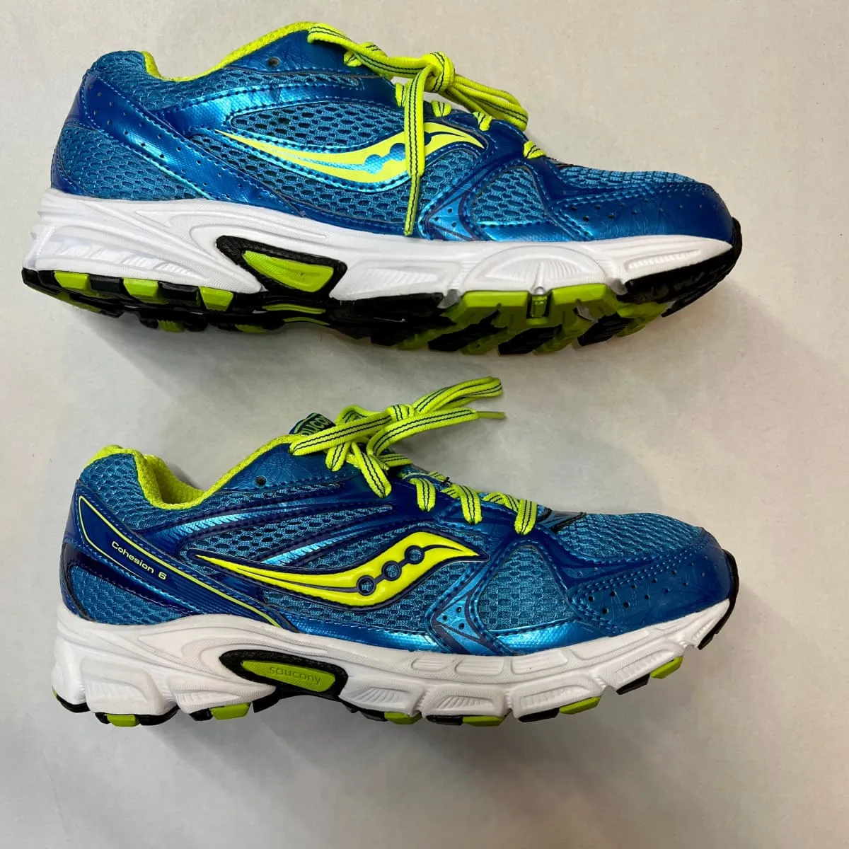 SAUCONY Women's Grid Cohesion 6 -Blue/Citron- Running Shoe - Size 7M Preowned