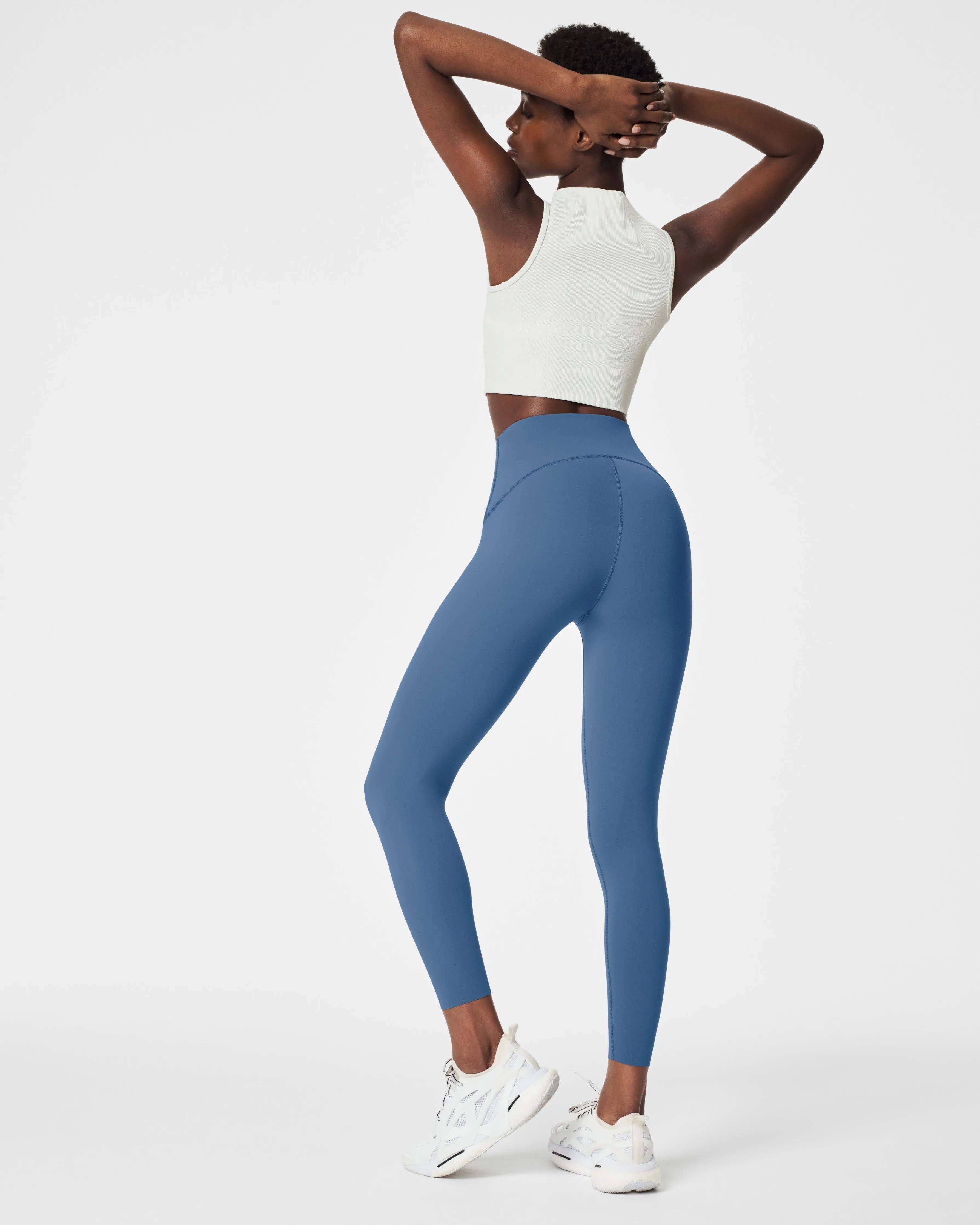 SPANXshape™ Booty Boost® 7/8 Leggings