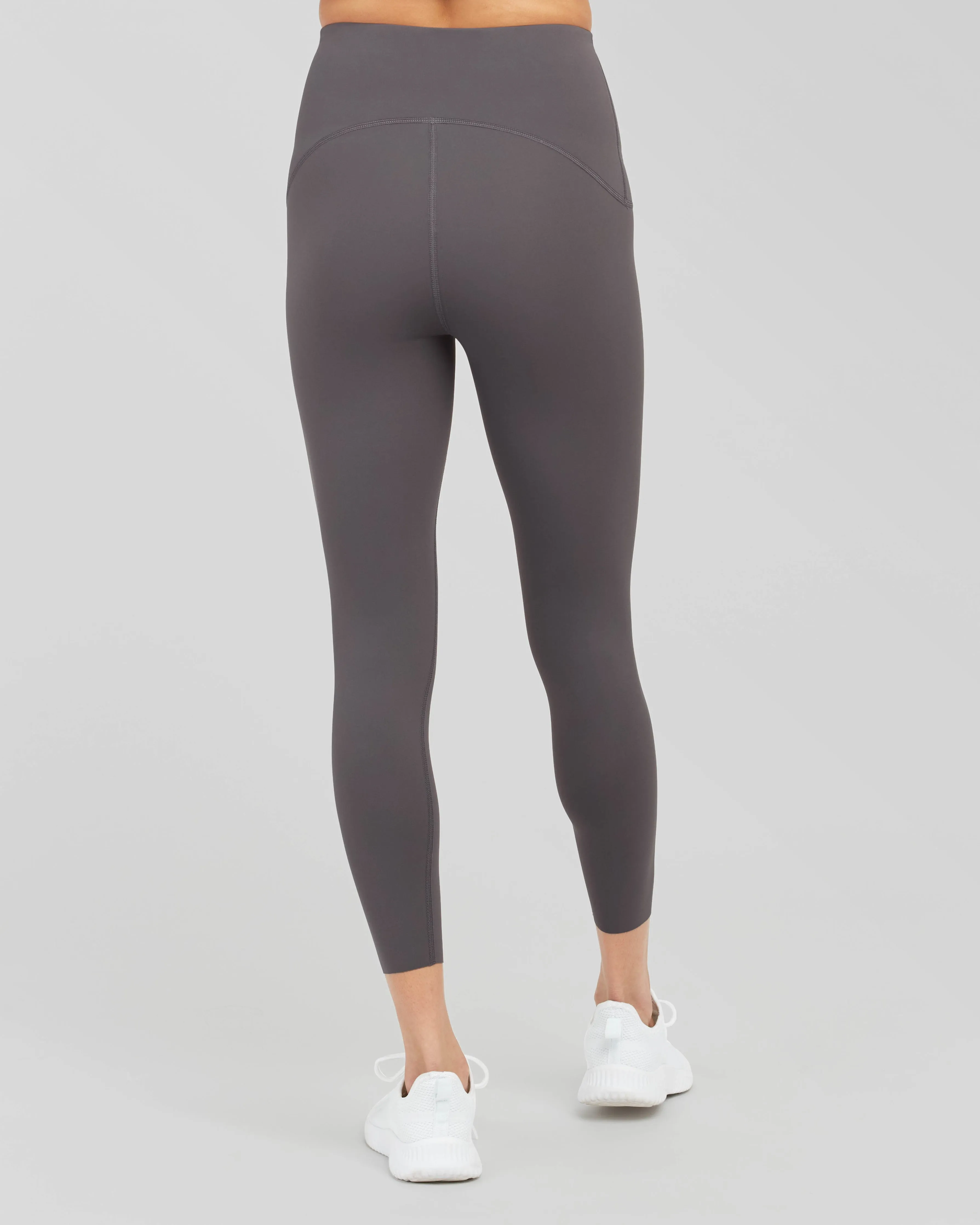 SPANXshape™ Booty Boost® 7/8 Leggings