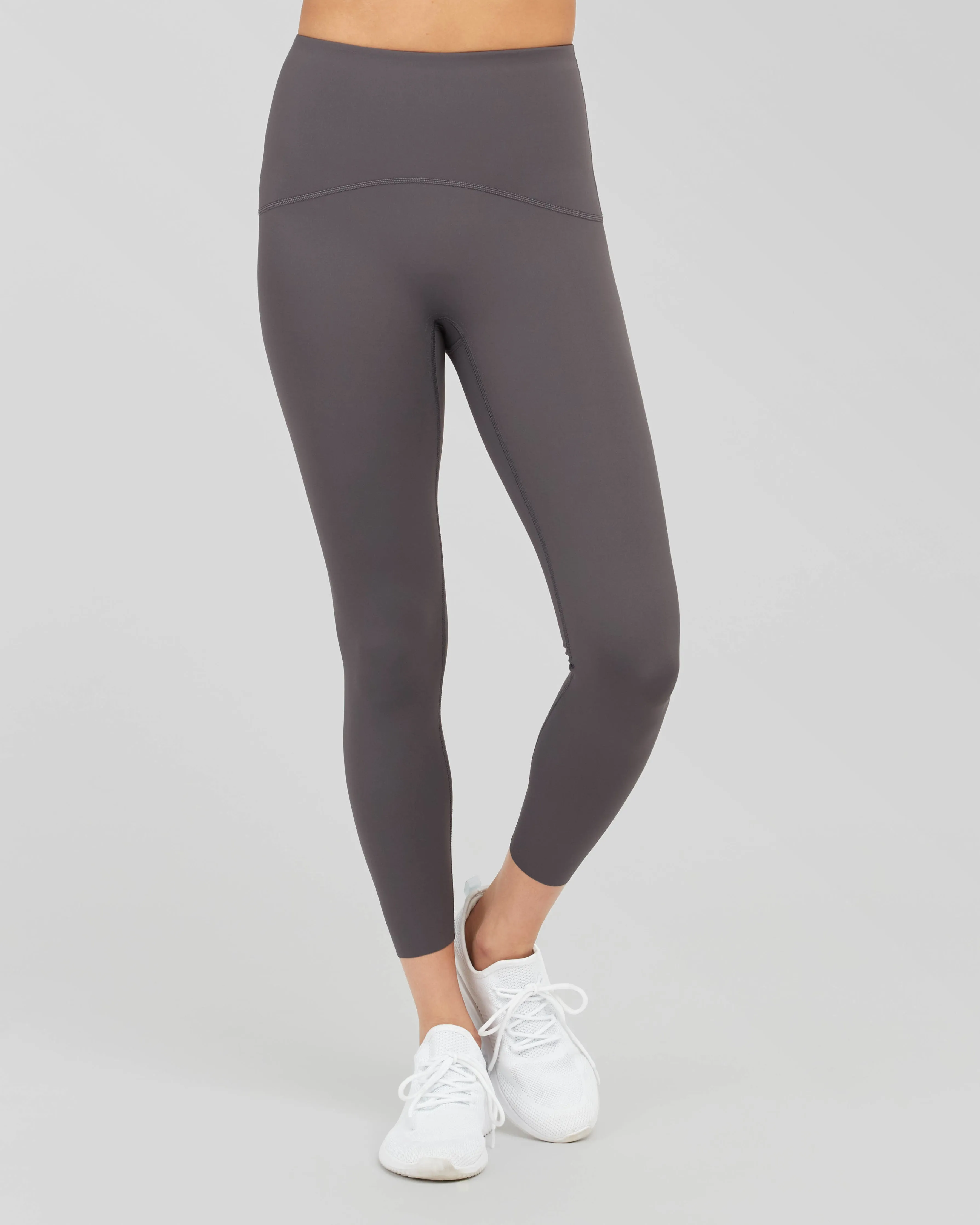 SPANXshape™ Booty Boost® 7/8 Leggings