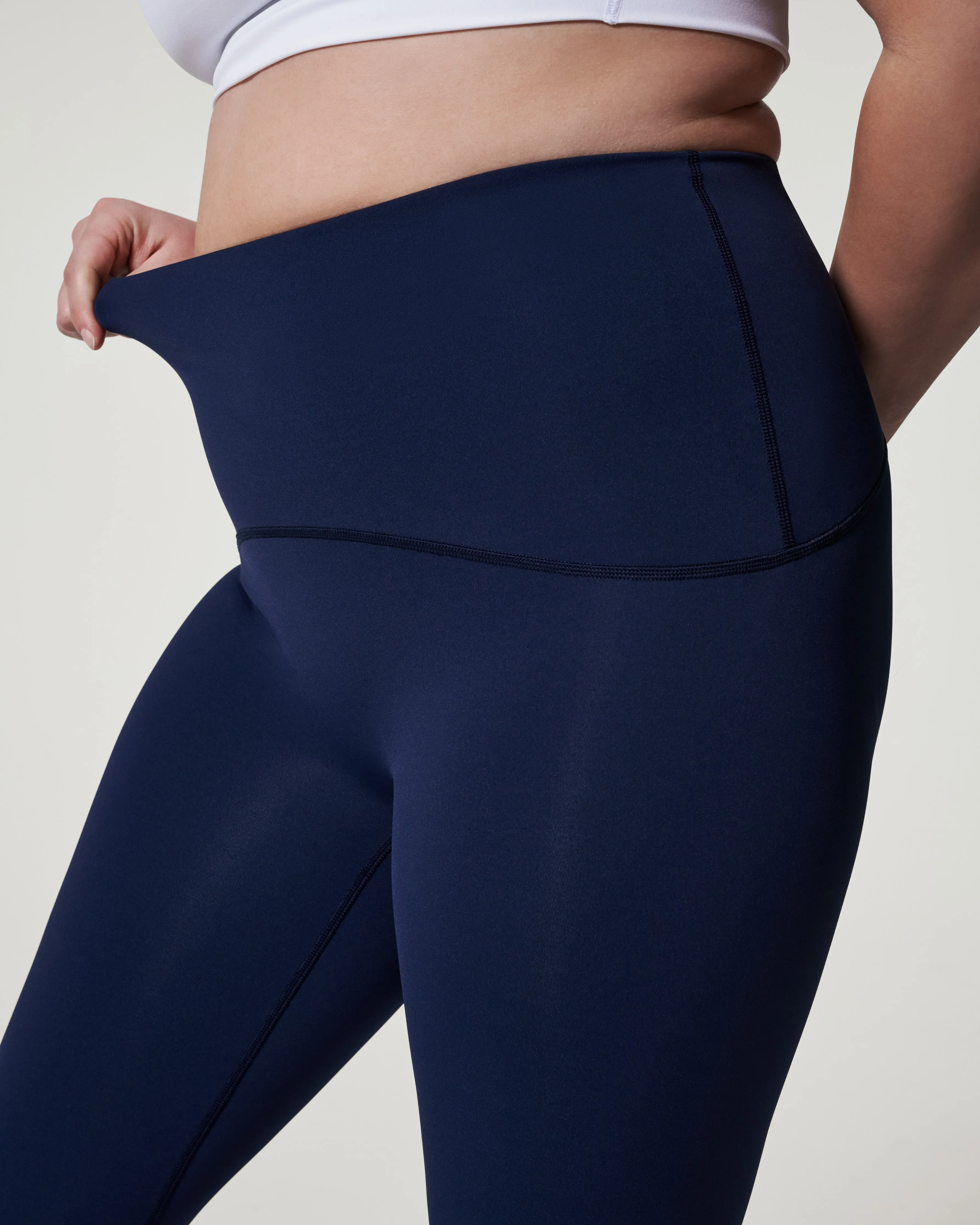 SPANXshape™ Booty Boost® Full Leggings