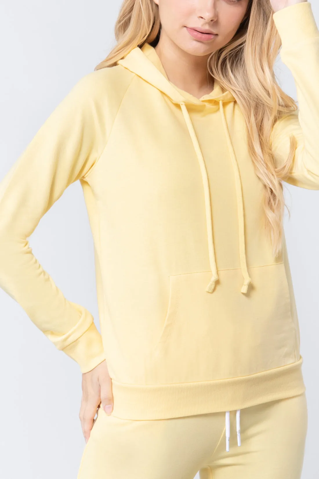 Women's Solid Casual Long Sleeve Hoodie with Kangaroo Pocket (FWH1078)