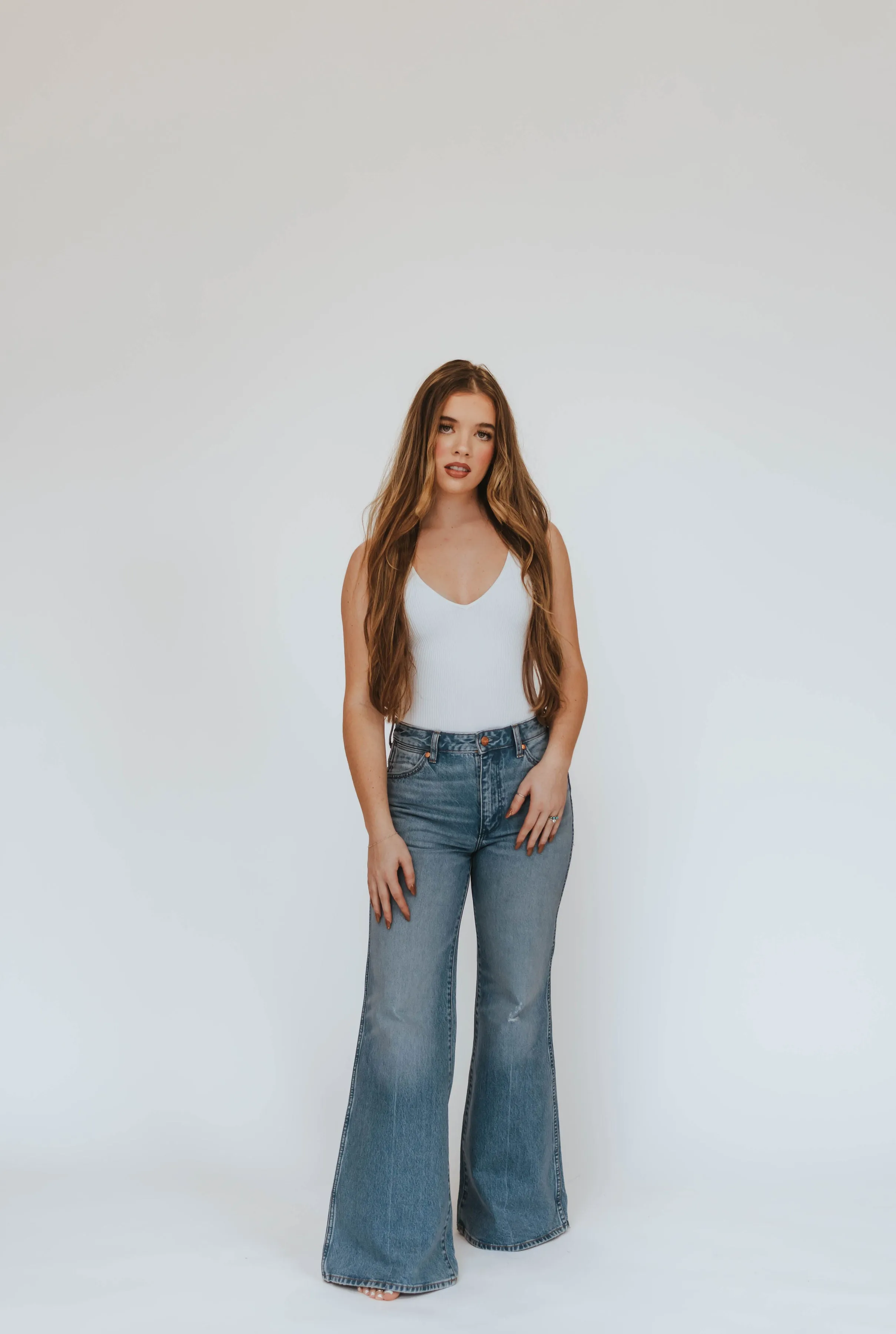 Wrangler Wanderer 622 Mermaid Flares- 26   30